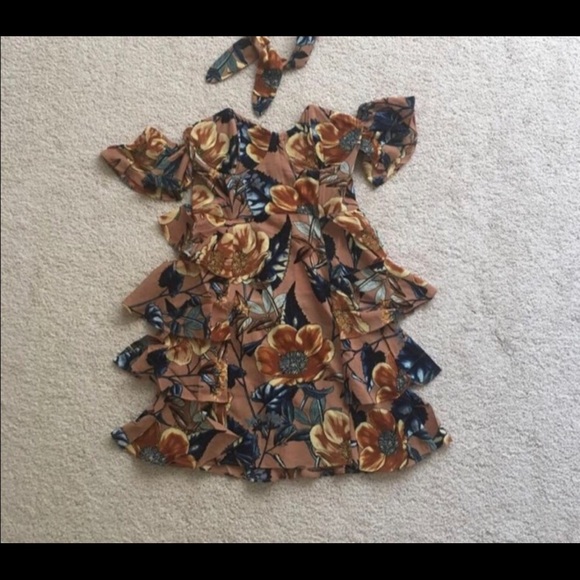 “FLAMENCO DRESS” IN TAN - Picture 4 of 4